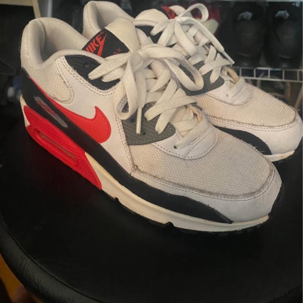 Nike airmax 90 sz 9 us men